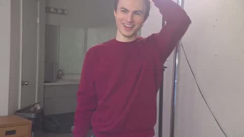 Snapshot of mattcashxxx chatting on 03-10-26, 01:10 Matt Cash online show from 03-10-26, 01:10