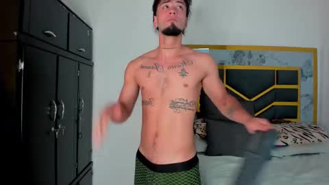 Matt online show from 10-15-25, 06:30