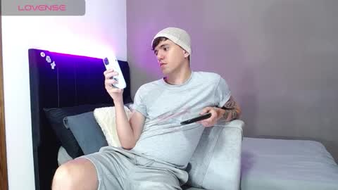 ---Matteo--- online show from 03-11-26, 11:00