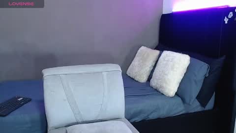 ---Matteo--- online show from 04-22-26, 03:42