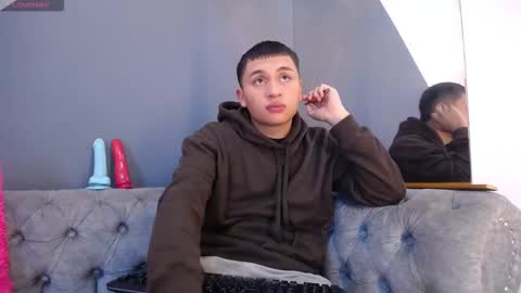 matteo online show from 03-12-26, 12:11