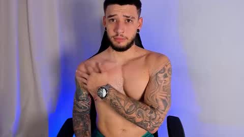 matteosantino25 online show from 03-12-26, 06:47