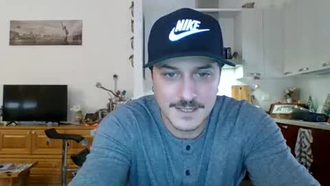 matteushh87 online show from 02-17-25, 08:52