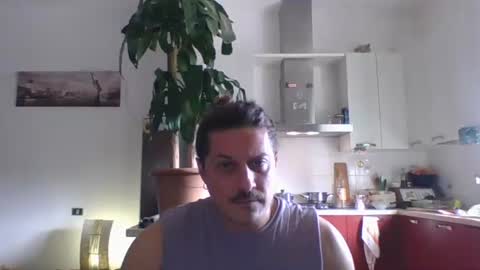 matteushh87 online show from 03-08-26, 12:31