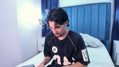 Snapshot of mattfiore chatting on 11-07-25, 11:54 mattfiore online show from 11-07-25, 11:54