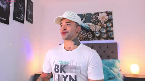 Snapshot of matthew_colee chatting on 03-08-26, 03:21 Matthew INDEPENDENT MODEL online show from 03-08-26, 03:21