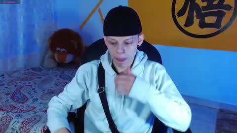 MatthewBoy online show from 12-06-24, 05:31