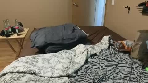 Snapshot of matthewhusby chatting on 09-12-25, 09:15 MH online show from 09-12-25, 09:15