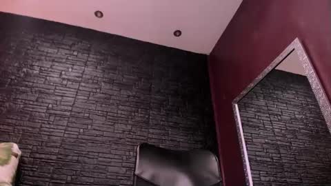 Snapshot of matthewlodge chatting on 09-12-25, 02:39 matthewlodge online show from 09-12-25, 02:39