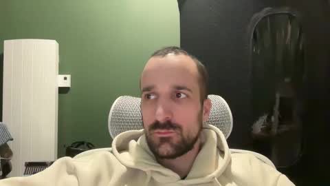 M online show from 02-22-26, 12:01