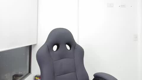 Mattias online show from 03-06-26, 01:24