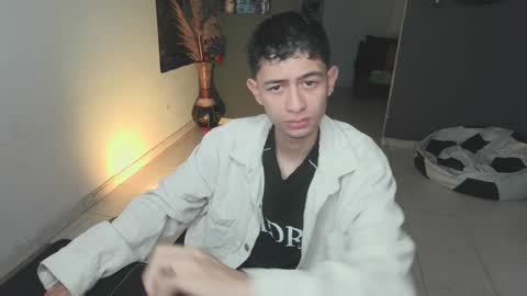 Snapshot of mattias_dantee chatting on 02-03-25, 10:47 mattias online show from 02-03-25, 10:47