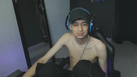 Snapshot of mattias_dantee chatting on 02-13-25, 02:56 mattias online show from 02-13-25, 02:56