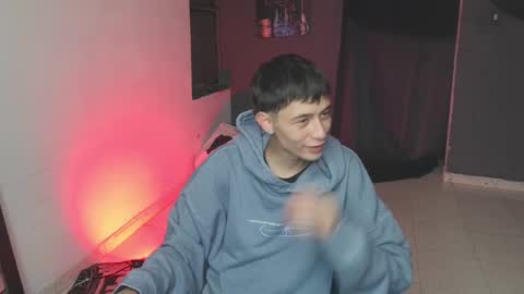 Snapshot of mattias_dantee chatting on 02-16-25, 10:43 mattias online show from 02-16-25, 10:43