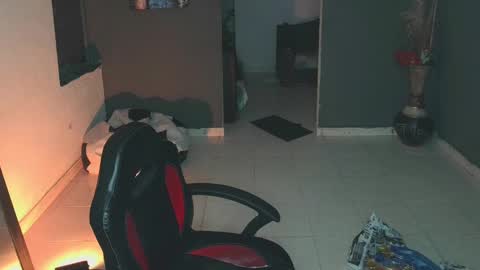 Snapshot of mattias_dantee chatting on 02-20-25, 12:41 mattias online show from 02-20-25, 12:41