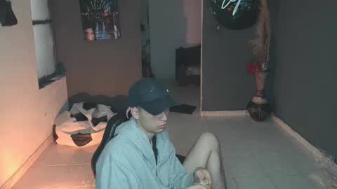 Snapshot of mattias_dantee chatting on 02-20-25, 05:07 mattias online show from 02-20-25, 05:07