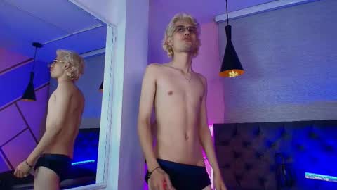 Snapshot of mattias_dantee chatting on 09-12-25, 04:34 mattias online show from 09-12-25, 04:34