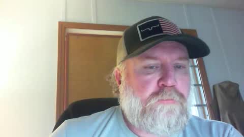 mattiec14 online show from 12-05-25, 05:31