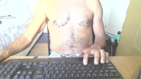 Matt R. online show from 12-05-25, 06:59