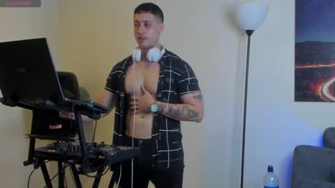 mattsaill_ online show from 09-26-25, 12:58