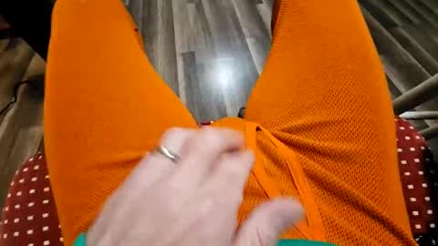 Snapshot of mattsnicecock chatting on 12-20-24, 01:33 mattsnicecock online show from 12-20-24, 01:33