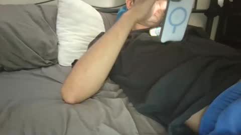 Snapshot of mattsroom123 chatting on 09-28-25, 09:42 mattsroom123 online show from 09-28-25, 09:42