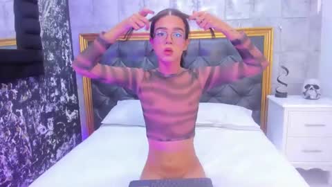 Snapshot of mattthompsonn chatting on 01-23-25, 06:35 Matt online show from 01-23-25, 06:35