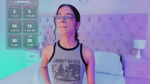 Snapshot of mattthompsonn chatting on 09-16-25, 09:49 Matt online show from 09-16-25, 09:49