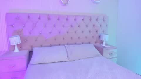 Snapshot of mattthompsonn chatting on 09-17-25, 09:49 Matt online show from 09-17-25, 09:49