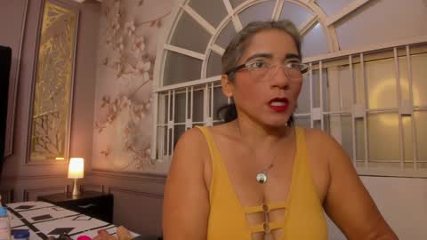Snapshot of mature_bigass__ chatting on 12-31-24, 01:15 Maria online show from 12-31-24, 01:15