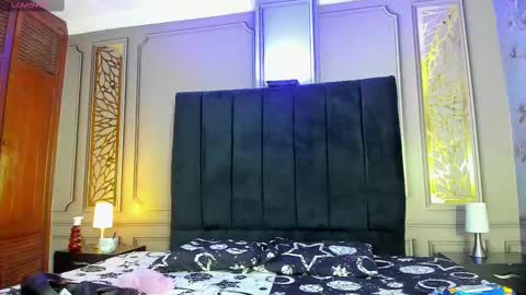 Snapshot of mature_bigass__ chatting on 02-22-25, 11:35 Maria online show from 02-22-25, 11:35