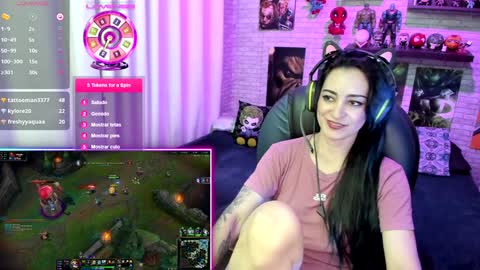 Snapshot of mature_gamer chatting on 01-05-25, 09:25 Nath online show from 01-05-25, 09:25