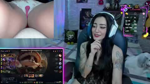 Snapshot of mature_gamer chatting on 10-18-25, 02:51 Nath online show from 10-18-25, 02:51