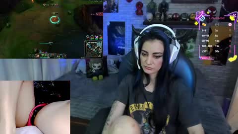 Snapshot of mature_gamer chatting on 05-16-26, 03:00 Nath online show from 05-16-26, 03:00