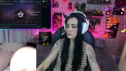 Snapshot of mature_gamer chatting on 05-30-26, 02:03 Nath online show from 05-30-26, 02:03
