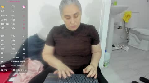 danna mature online show from 04-25-26, 12:30
