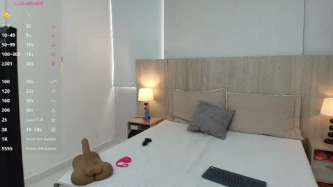 katerin online show from 11-21-25, 11:31