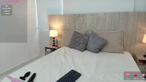 katerin online show from 12-15-25, 11:36