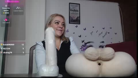 Mature liaa online show from 03-10-25, 06:45