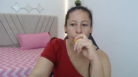 Martina online show from 04-16-26, 07:47