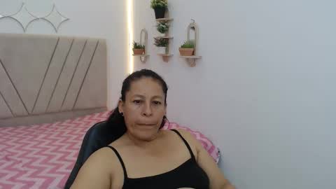 Martina online show from 04-21-26, 11:29