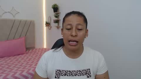 Martina online show from 04-22-26, 08:21