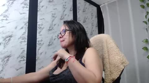 Snapshot of mature_wolf chatting on 02-18-25, 10:36 Sonia online show from 02-18-25, 10:36