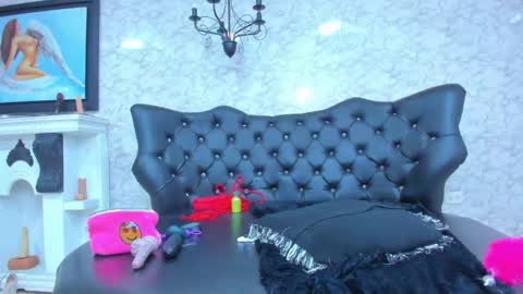 Snapshot of maturealicia chatting on 01-23-25, 11:58 Alicia      STREAMING SCHEDULE 1400 - 2130 GMT-5 online show from 01-23-25, 11:58
