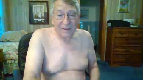 Snapshot of maturecouple1954 chatting on 01-09-25, 12:52 SXECPL55 at G mail Dot Com online show from 01-09-25, 12:52
