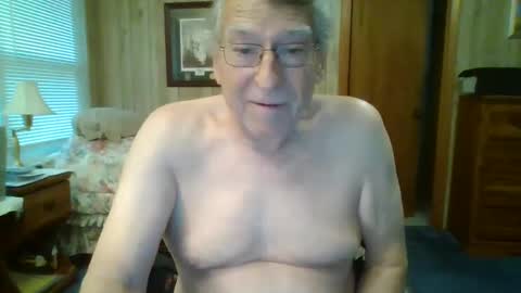 Snapshot of maturecouple1954 chatting on 02-22-25, 12:40 SXECPL55 at G mail Dot Com online show from 02-22-25, 12:40