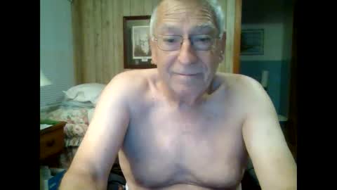Snapshot of maturecouple1954 chatting on 09-13-25, 11:10 SXECPL55 at G mail Dot Com online show from 09-13-25, 11:10