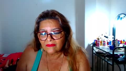 Snapshot of maturehot649 chatting on 06-16-26, 04:42 maturehot649 online show from 06-16-26, 04:42
