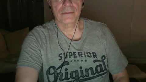 Snapshot of maturehotman chatting on 01-10-25, 07:43 maturehotman online show from 01-10-25, 07:43