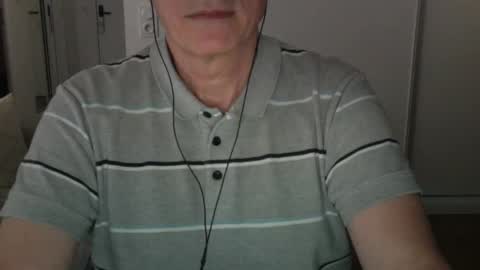 Snapshot of maturehotman chatting on 03-07-25, 04:55 maturehotman online show from 03-07-25, 04:55